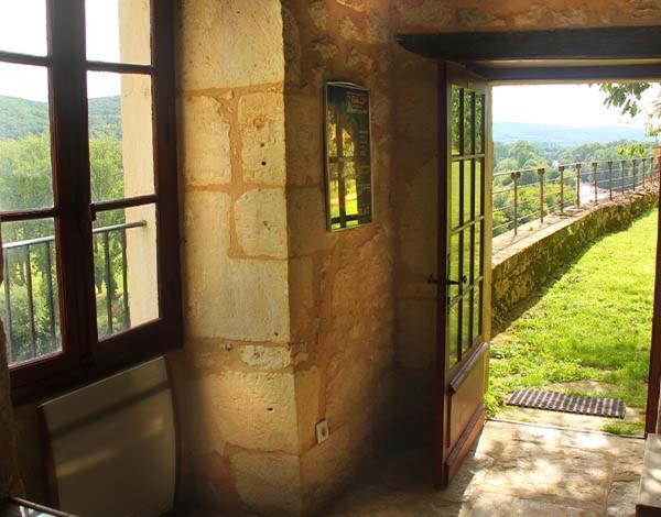 Sarrasins Bed And Breakfast Beynac-et-Cazenac Exterior photo